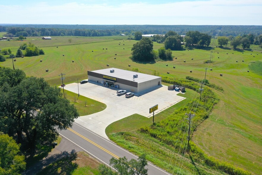 More Photos Of 2173 Highway 590, Ellisville Convenience Store For Sale