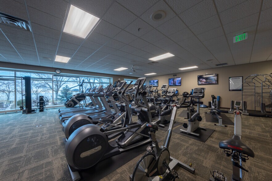 More Photos Of 2500 LakePark Blvd, West Valley Office For Lease