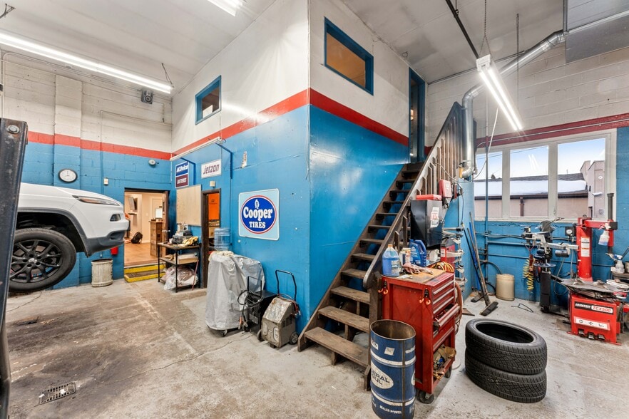 More Photos Of 141 Lincoln Blvd, Middlesex Auto Repair For Sale