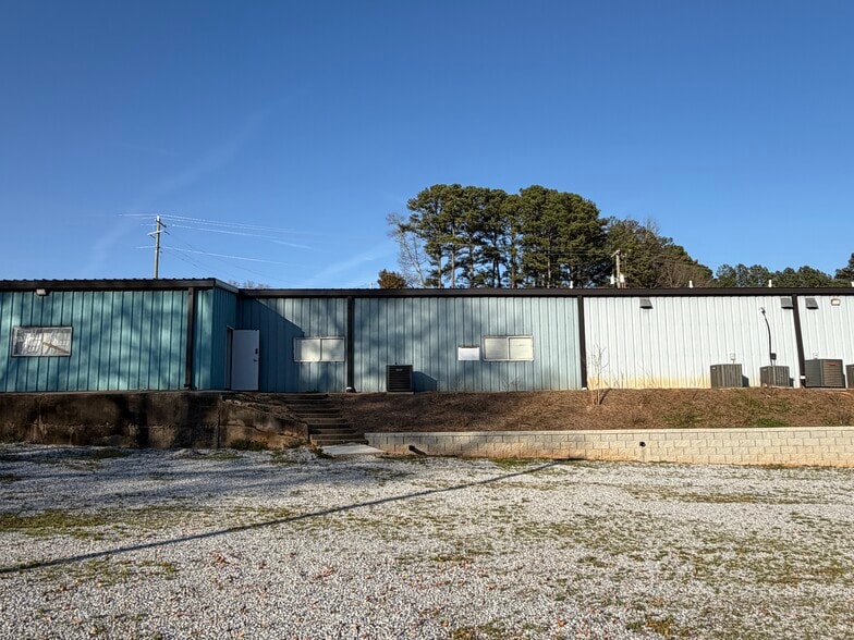 More Photos Of 139 New Hope Rd, Lawrenceville Warehouse For Sale