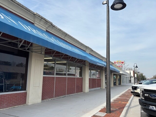 More Photos Of 714 New Bridge St, Jacksonville Storefront For Lease