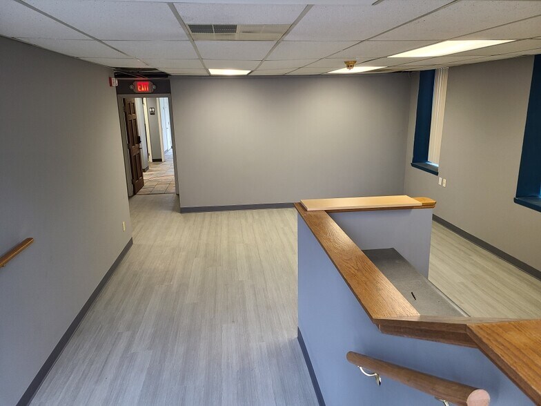 More Photos Of 80 Clinton St, Brockport Apartments For Sale