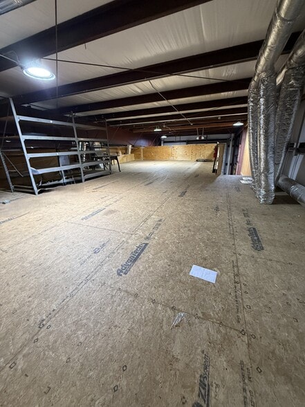 More Photos Of 4135 Industry Way, Flowery Branch Warehouse For Sale