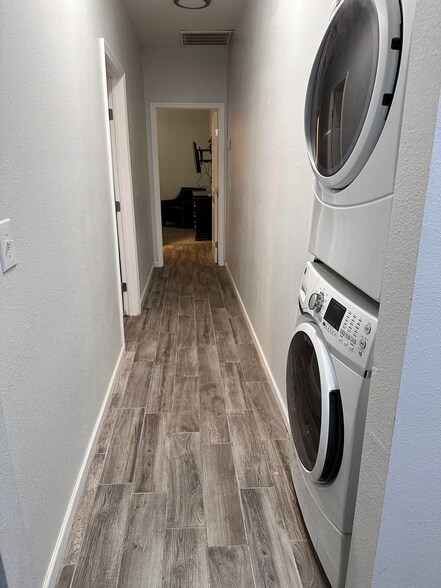 More Photos Of 2212 Stafford Blvd, Pecos Apartments For Sale