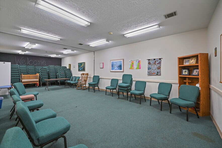 More Photos Of 1202 N Millbend Dr, Spring Religious Facility For Sale