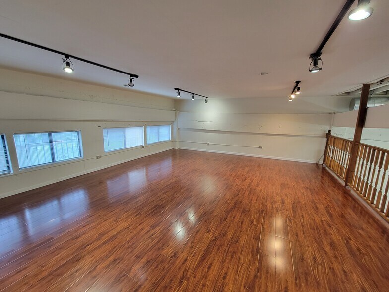 More Photos Of 715 Bryant St, San Francisco Warehouse For Lease