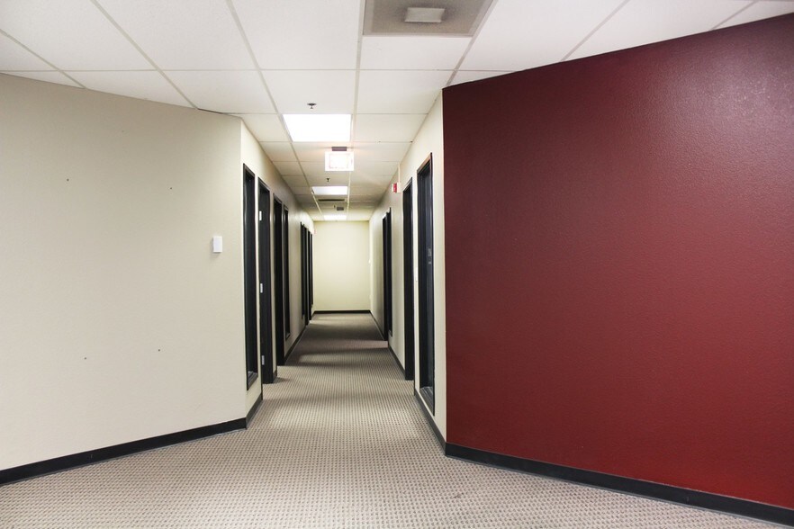 More Photos Of 7200 Fair Oaks Blvd, Carmichael Office Residential For Sale