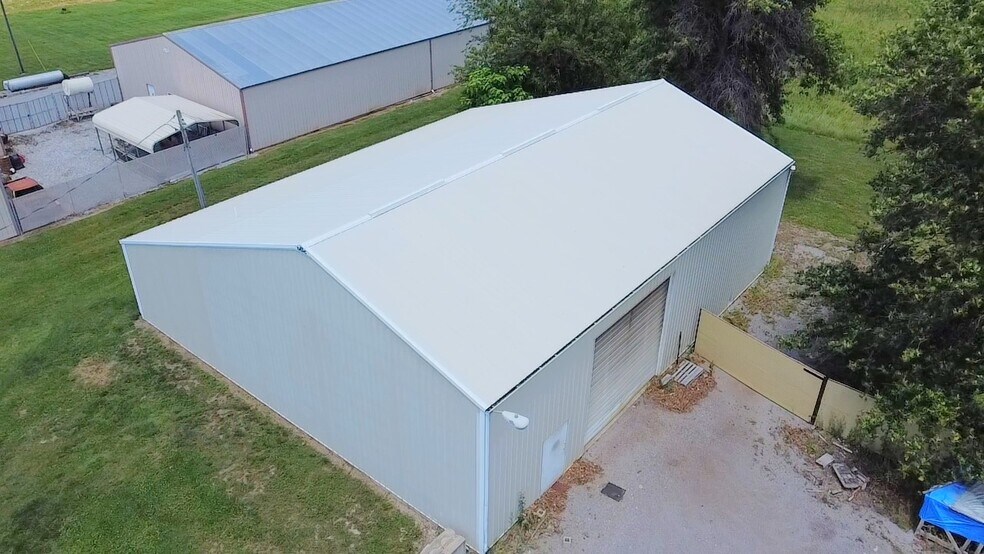 More Photos Of 9422 E Bellview Rd, Mount Vernon Industrial For Sale