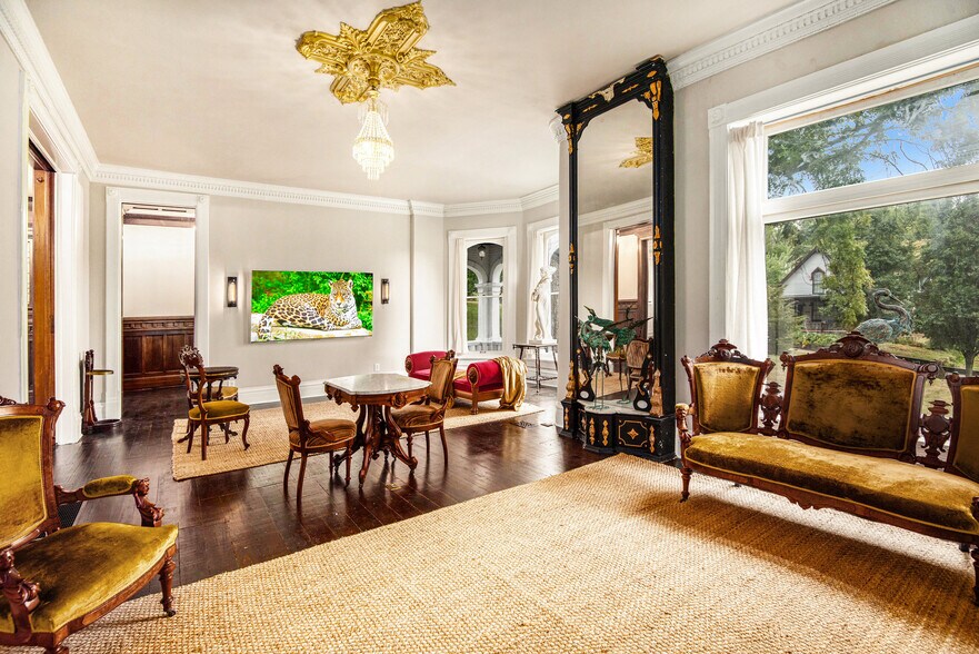 More Photos Of 1311 Francis St, Saint Joseph Multifamily For Sale