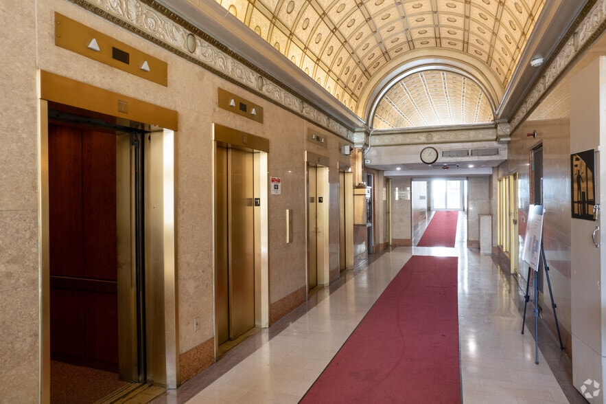 More Photos Of 17 Academy St, Newark Office For Sale