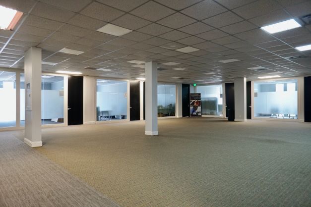 More Photos Of 8403 Westglen Dr, Houston Flex For Sale