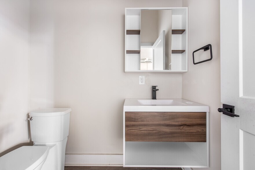 More Photos Of 5250 Wayne Ave, Philadelphia Apartments For Sale