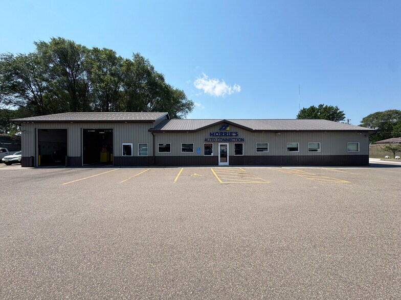 More Photos Of 559 U.S. 10, Saint Cloud Auto Dealership For Sale