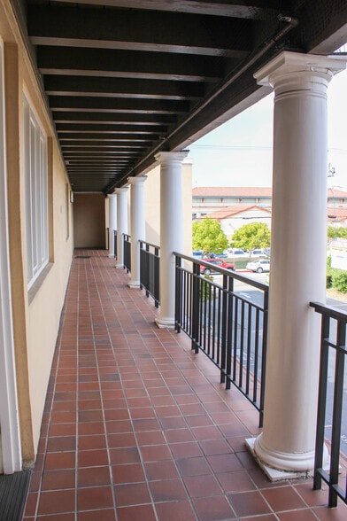 More Photos Of 409 Washington St, Monterey Office For Lease