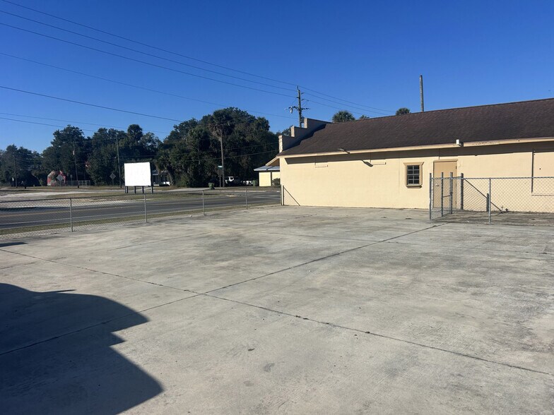More Photos Of 1210 Saint Johns Ave, Palatka Office For Sale