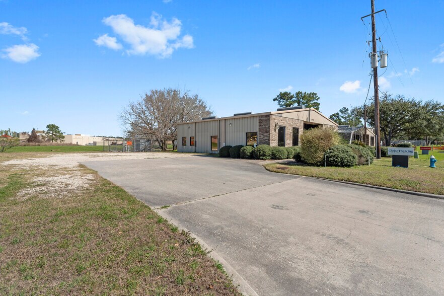 More Photos Of 24950 Spring Ridge Dr, Spring Office For Lease