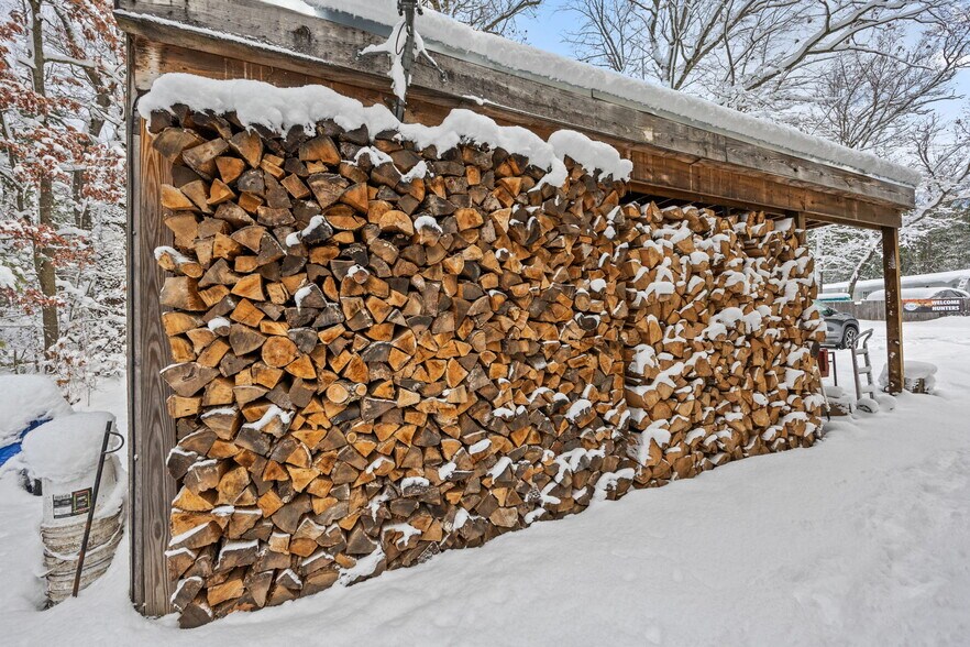 More Photos Of 8773 Goldenrod Ave, Bitely Restaurant For Sale