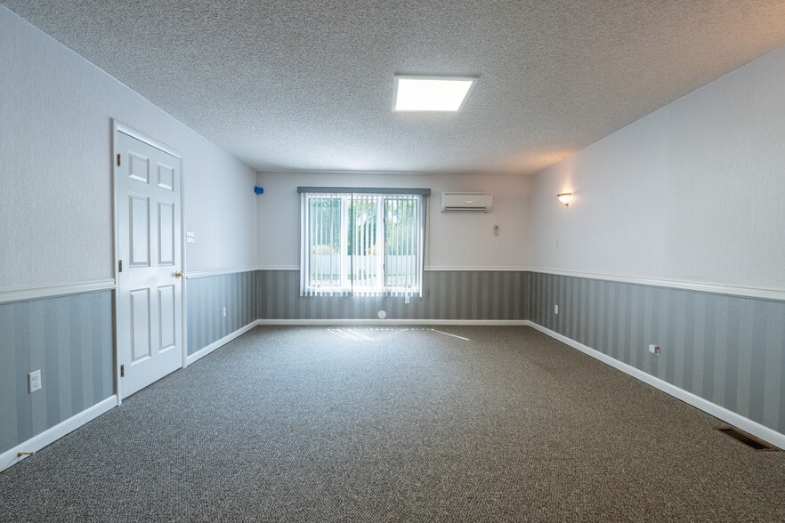 More Photos Of 1117 E Landis Ave, Vineland Office Residential For Lease
