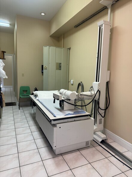 More Photos Of 1100 S Main St, Belle Glade Office Residential For Sale