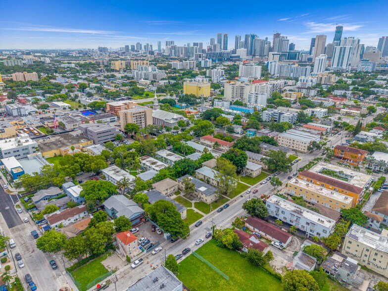More Photos Of 931 SW 3rd St, Miami Apartments For Sale