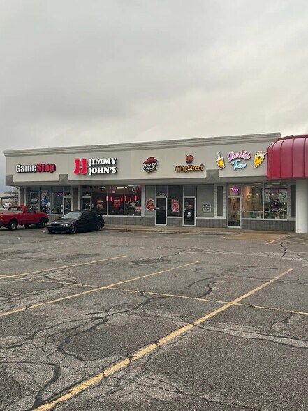 More Photos Of 5350 S Franklin St, Michigan City Storefront For Lease