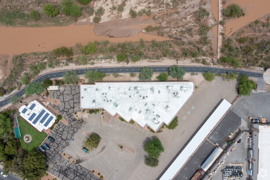 More Photos Of 1350 N Kolb Rd, Tucson Medical For Sale