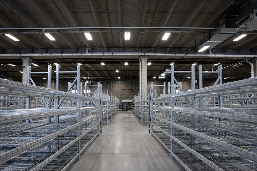 More Photos Of 5199 68th St SE, Caledonia Distribution For Lease