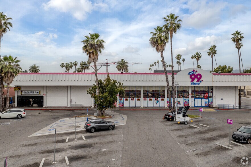 More Photos Of 5270 W Sunset Blvd, Los Angeles Freestanding For Lease