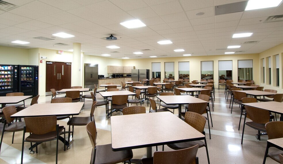 More Photos Of 40 Media Dr, Queensbury Office For Lease