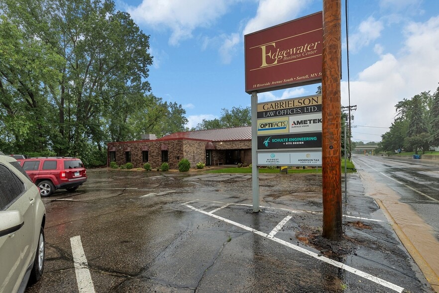 More Photos Of 10 Riverside Ave S, Sartell Office For Lease