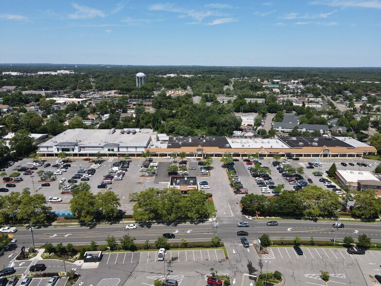 Primary Photo Of 533-605 Montauk Hwy, Bay Shore Unknown For Lease