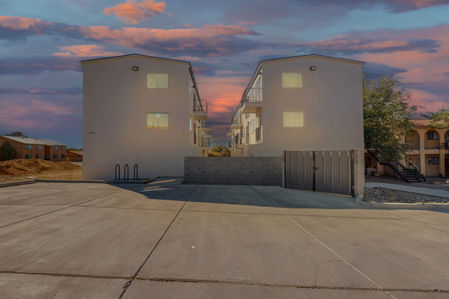 Primary Photo Of 12710 San Jacinto, Albuquerque Apartments For Sale