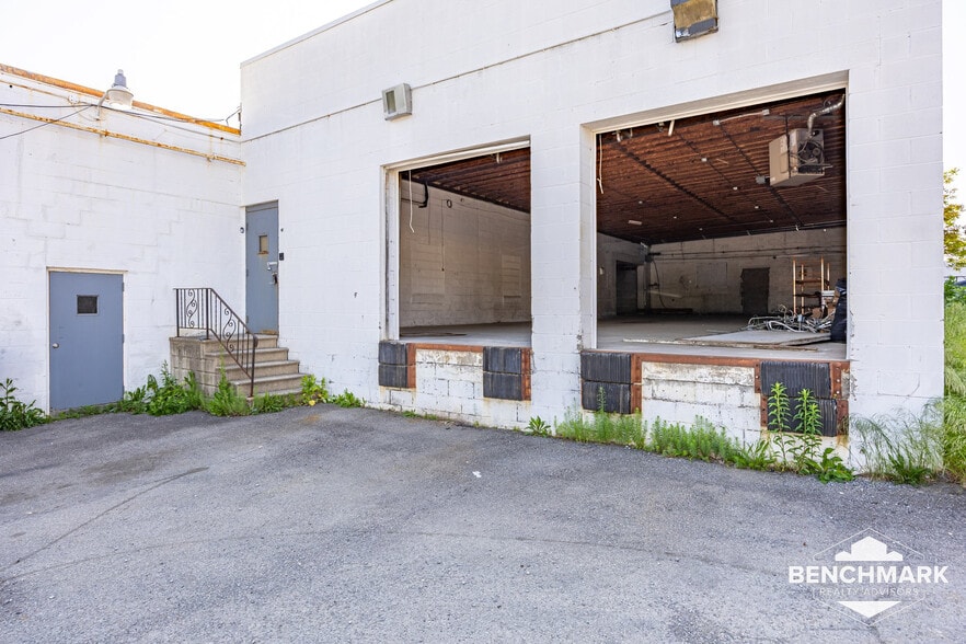 More Photos Of 59-69 Lyell Ave, Rochester Light Distribution For Sale