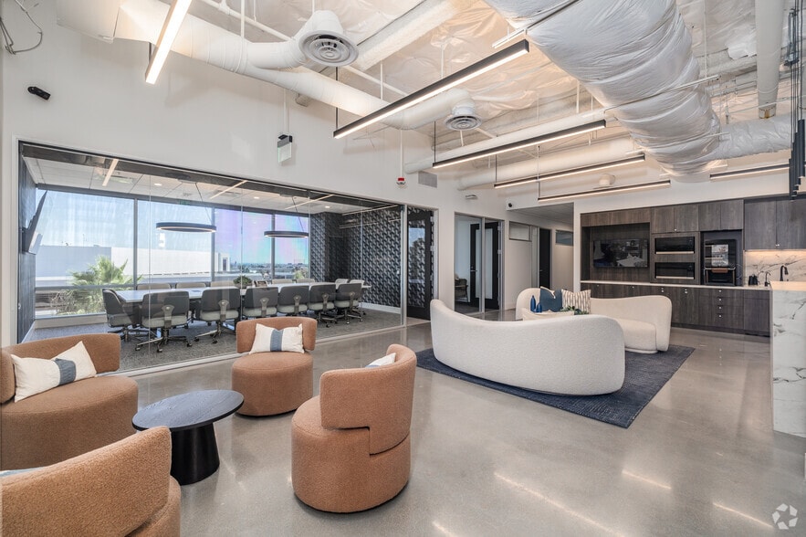 More Photos Of 2301-2321 Rosecrans Ave, El Segundo Office For Lease