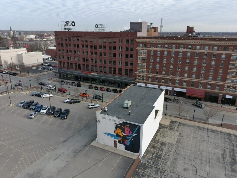 More Photos Of 145 S Water St, Decatur Office For Lease