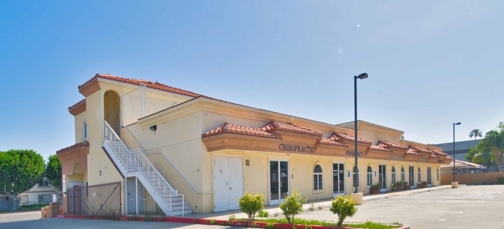 More Photos Of 7772 Warner Ave, Huntington Beach Medical For Lease