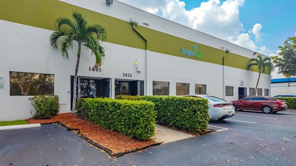 More Photos Of 1400 NW 88th Ave, Doral Unknown For Lease