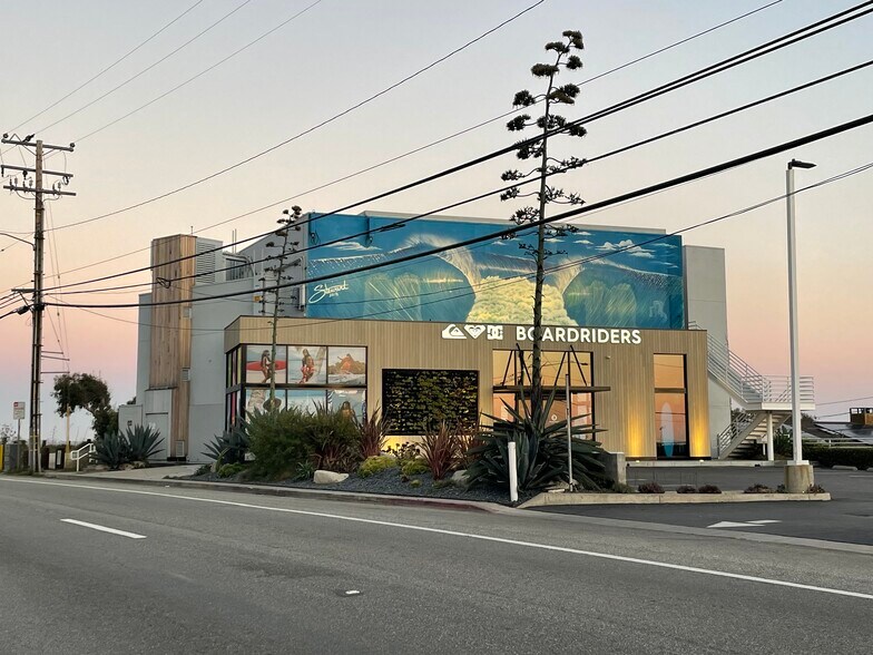 Primary Photo Of 18820 Pacific Coast Hwy, Malibu Storefront Retail Office For Lease