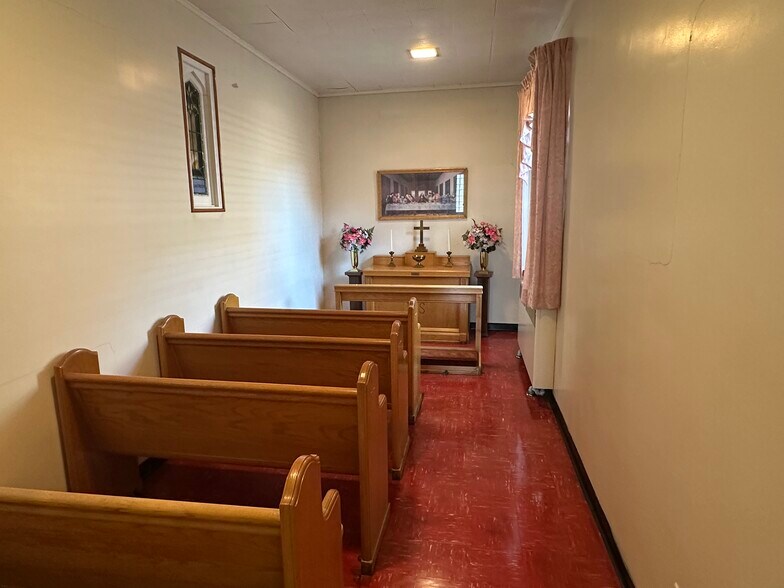 More Photos Of 120 Grand Ave, Cumberland Specialty For Sale