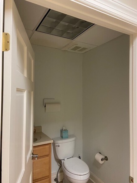 More Photos Of 5893 Main St, Trumbull Storefront Retail Office For Lease