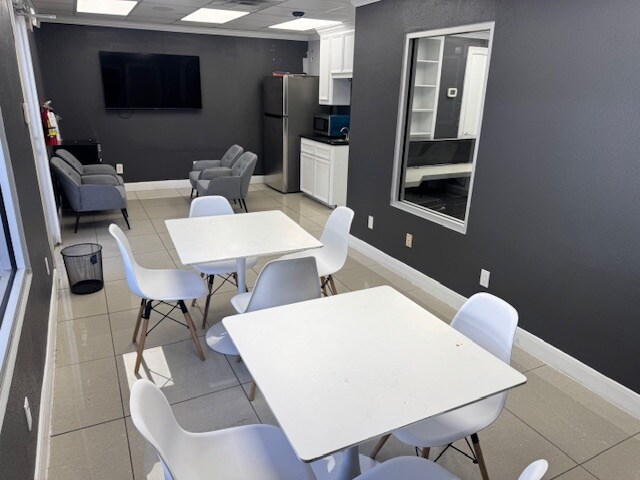 More Photos Of 5712 Southwest Fwy, Houston Auto Dealership For Lease