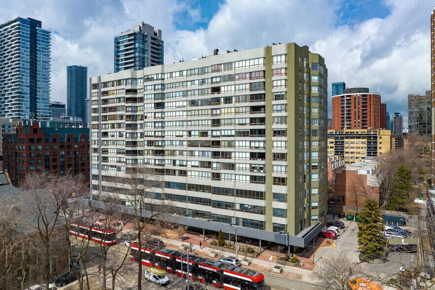 Primary Photo Of 120 Carlton St, Toronto Office For Sale