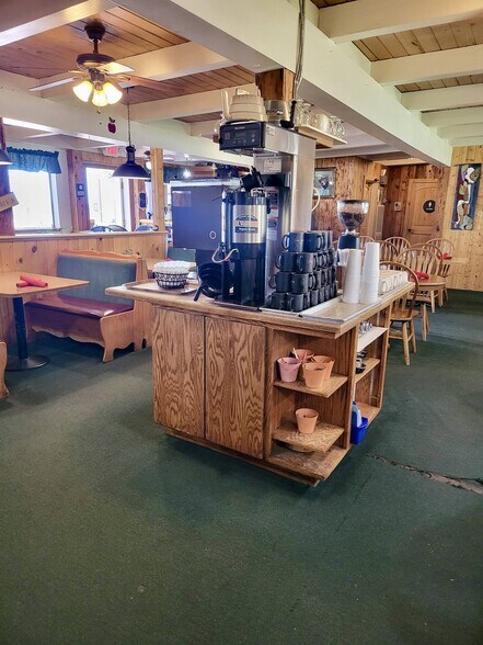 More Photos Of 2740 Highway 50, Placerville General Retail For Sale