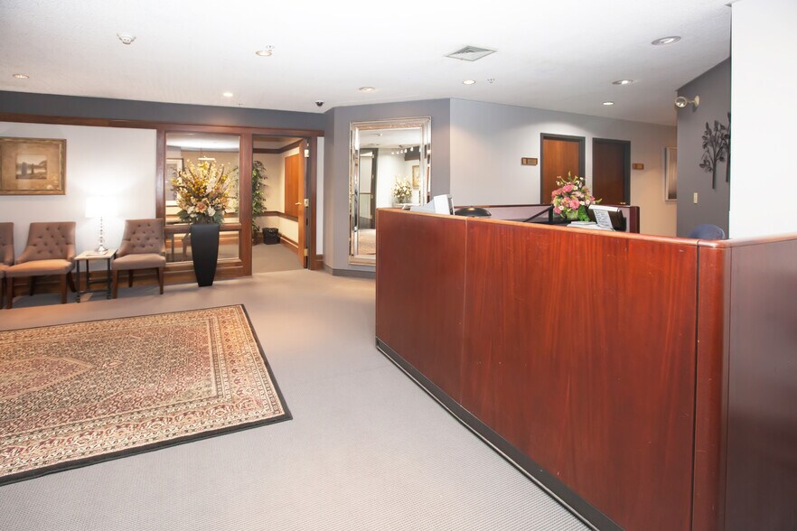 More Photos Of 800 Hingham St, Rockland Office For Lease