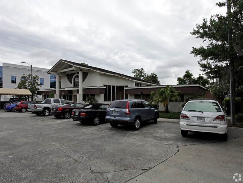 More Photos Of 11869 High Tech Ave, Orlando Office For Lease