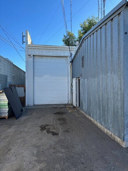 More Photos Of 131 E Pueblo St, Reno Office For Sale