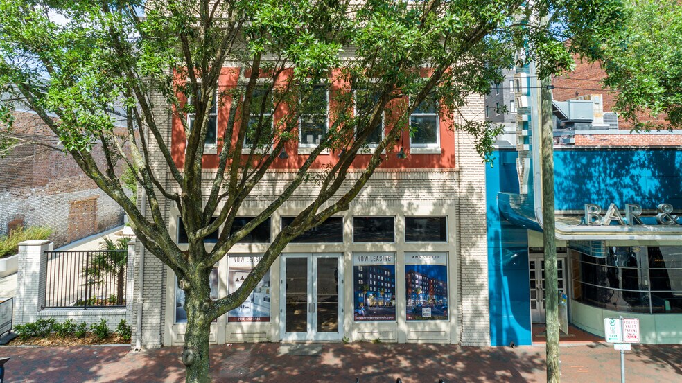 Primary Photo Of , Savannah General Retail For Sale