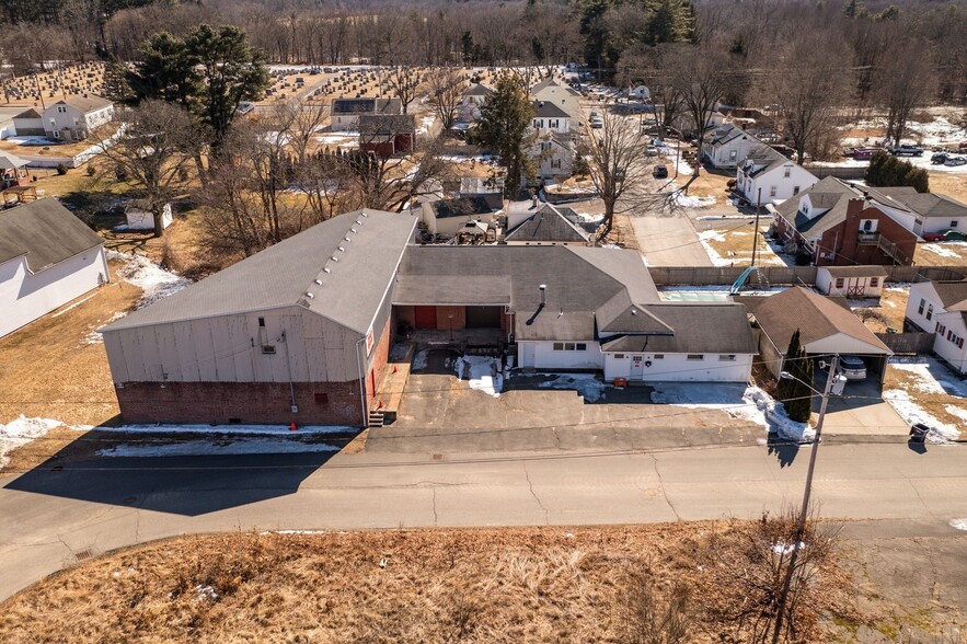 Primary Photo Of 2025 Pine St, Palmer Warehouse For Sale