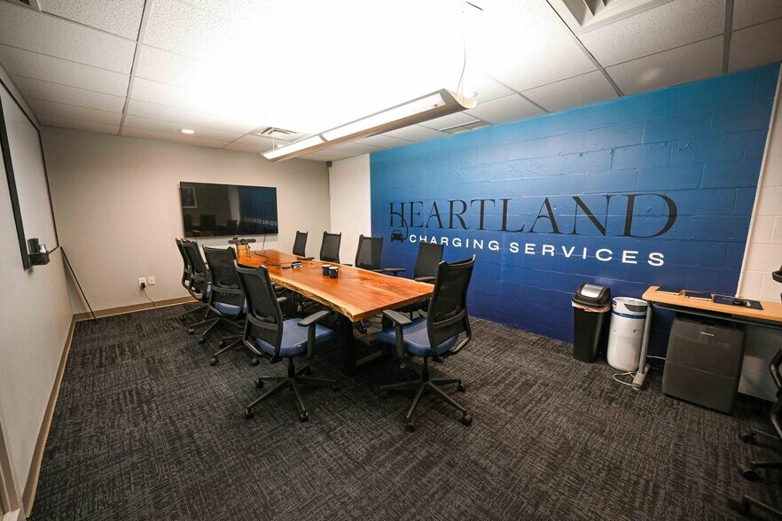 More Photos Of 6161 Riverside Dr, Dublin Office For Lease