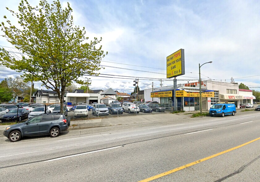 Primary Photo Of 855 Kingsway, Vancouver Land For Lease